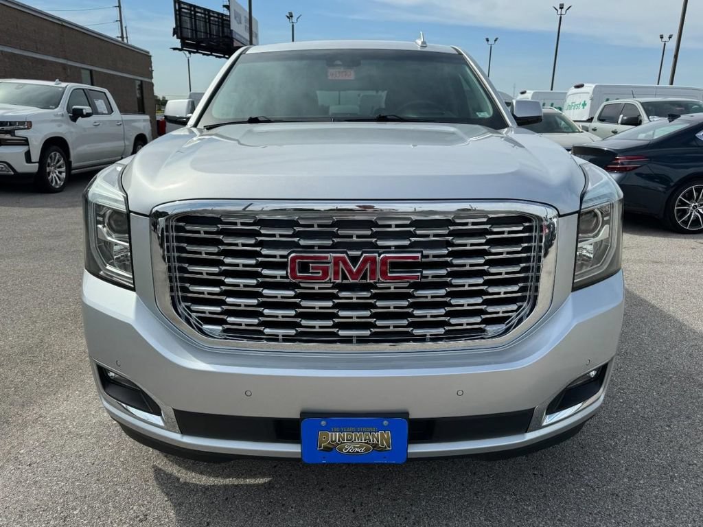 Used 2020 GMC Yukon Denali w/ Denali Ultimate Package RWD image 9