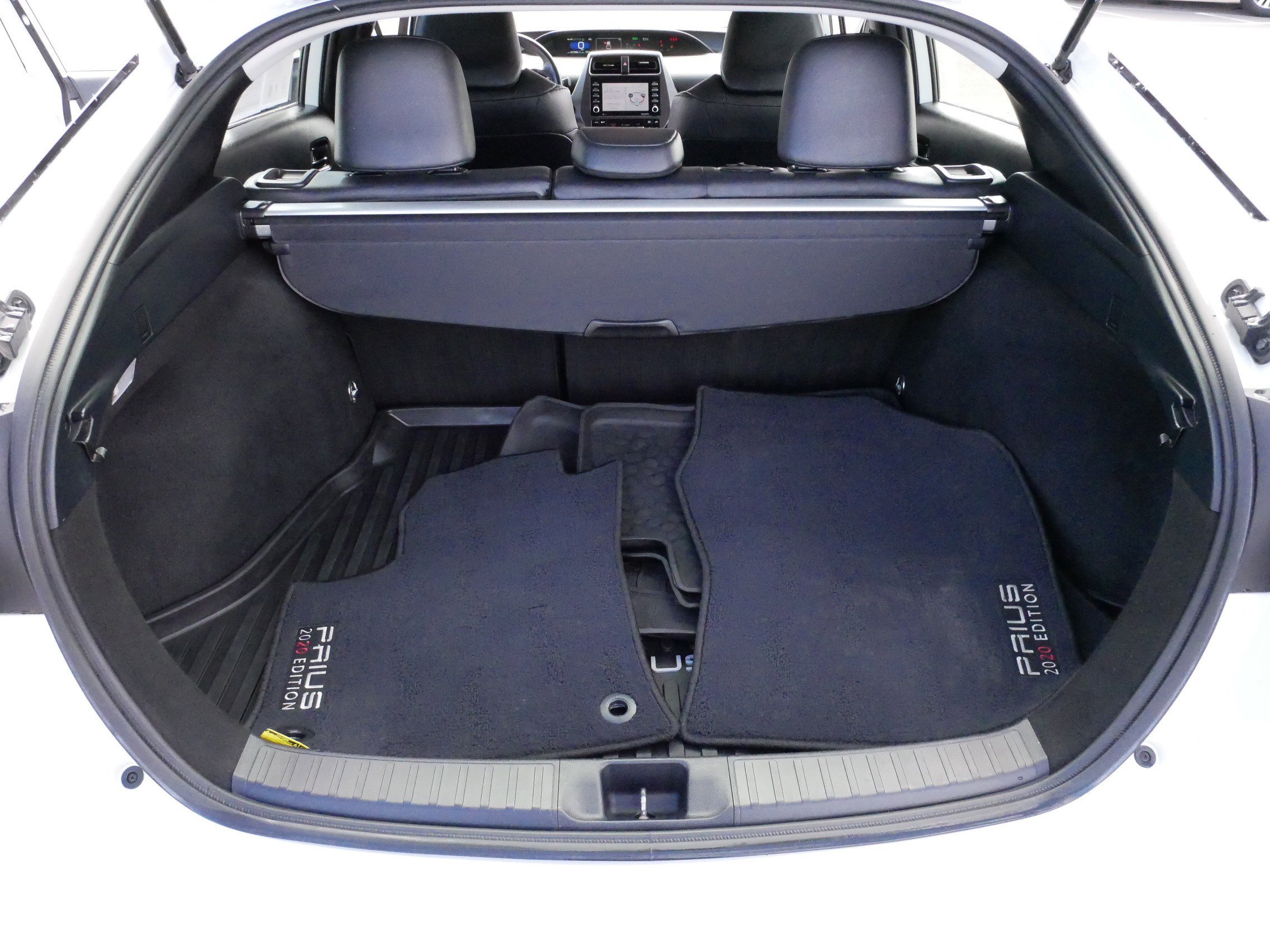 Used 2021 Toyota Prius image 18