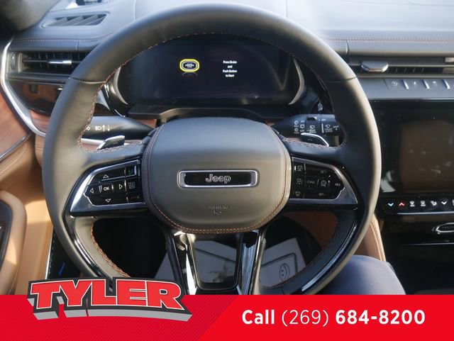 New 2026 Jeep Grand Cherokee Summit image 30