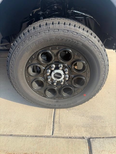 New 2026 Ford F350 Lariat w/ Black Appearance Package AWD/4WD image 9