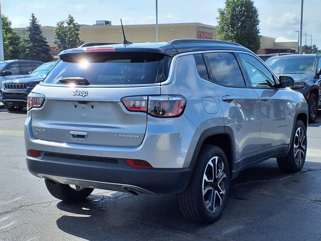 Used 2023 Jeep Compass Limited image 7