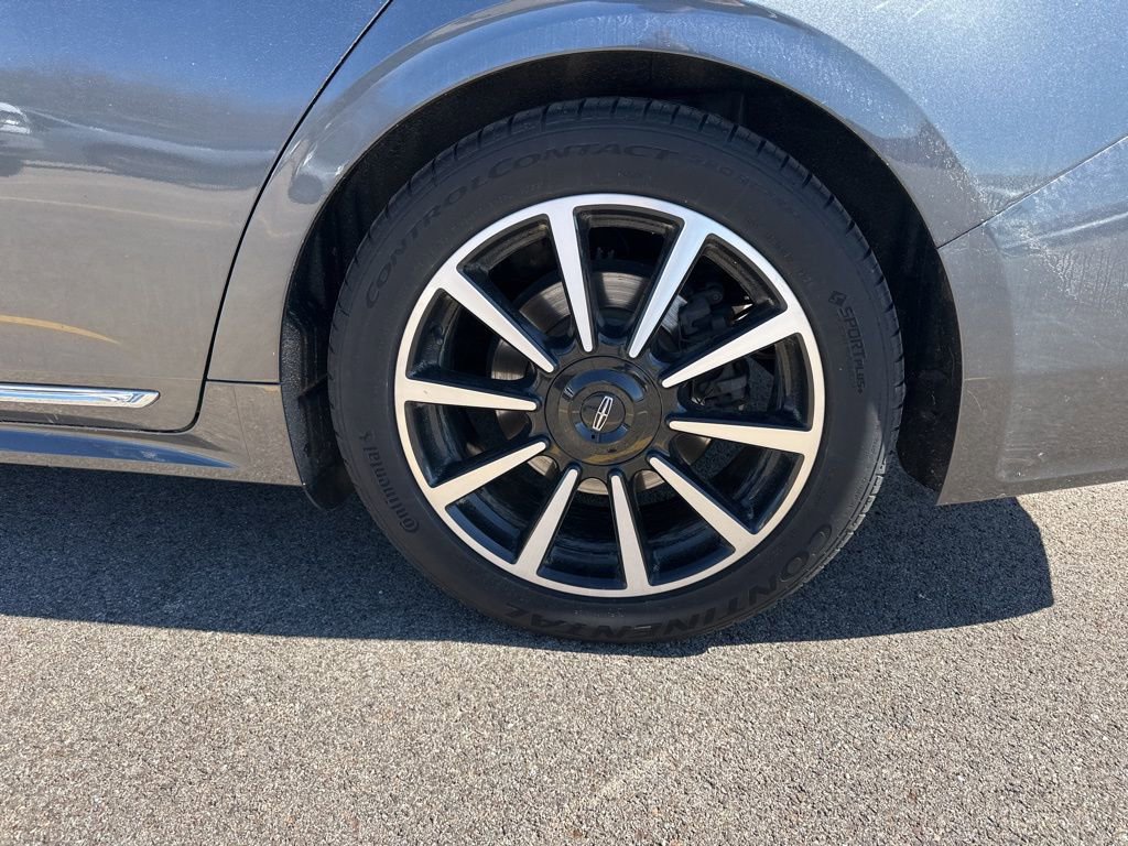 Used 2020 Lincoln Continental Reserve image 14