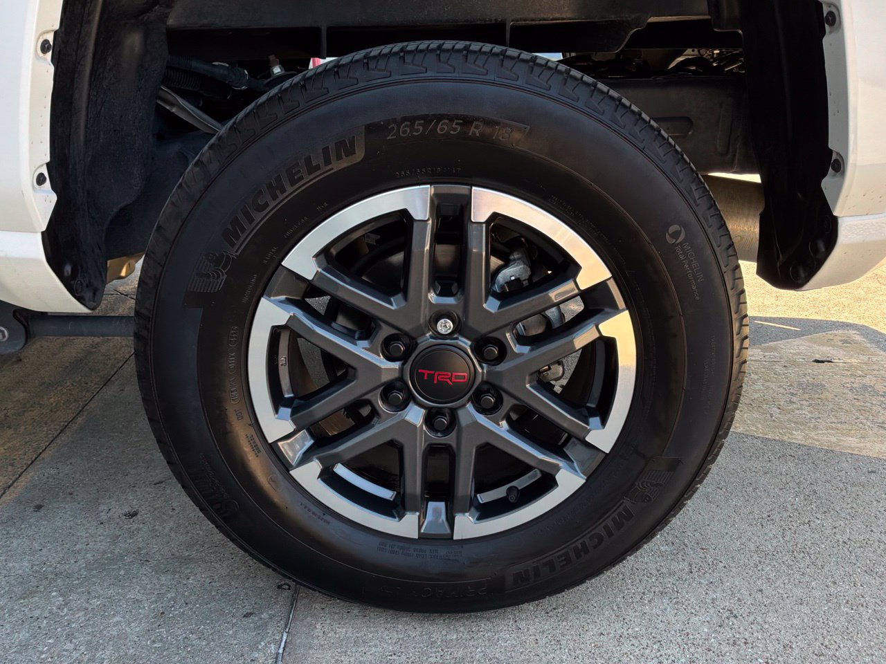 Used 2025 Toyota Tacoma TRD Sport RWD image 7