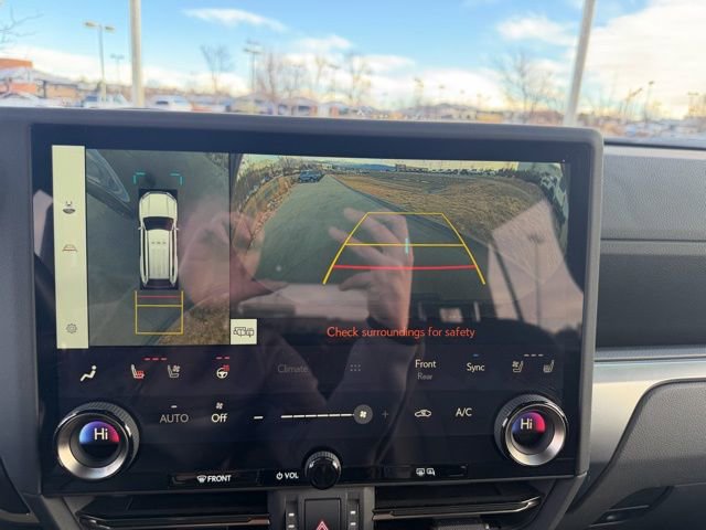 Used 2024 Lexus GX 550 w/ Accessory Package (Z1) image 22