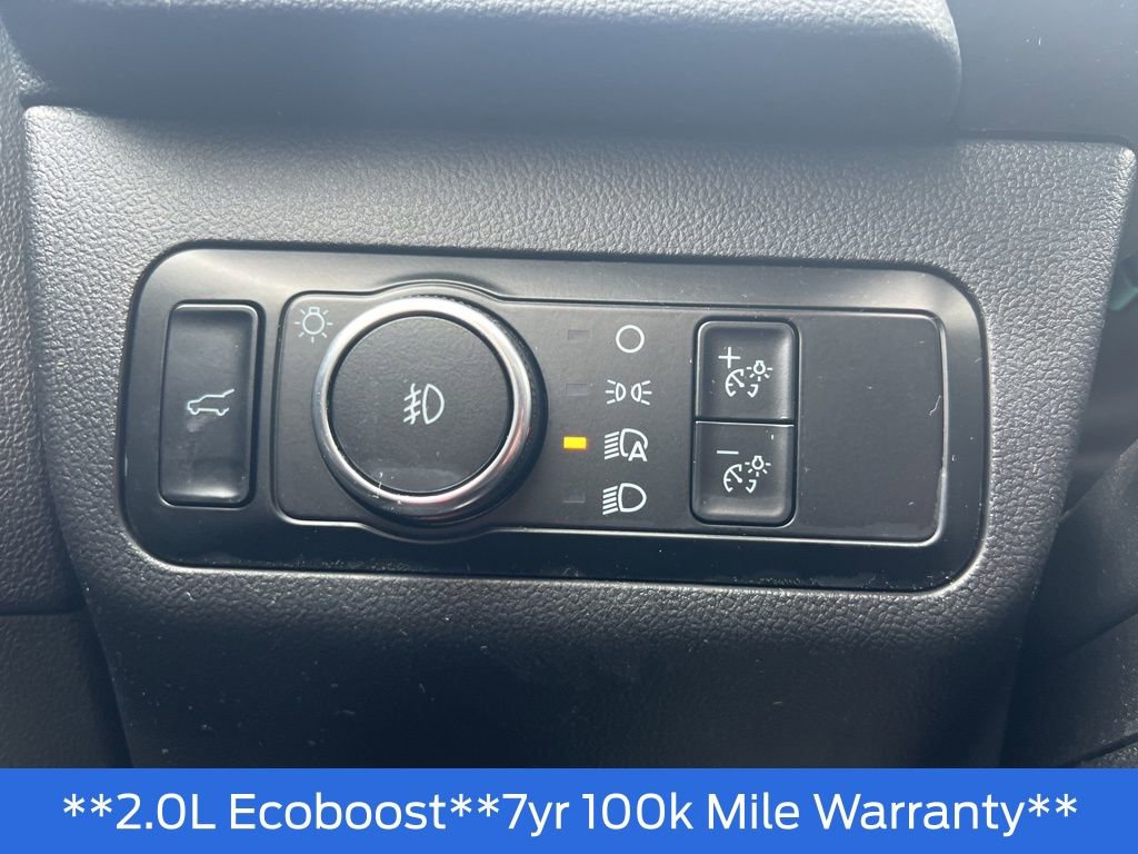 Used 2023 Ford Escape Platinum image 13