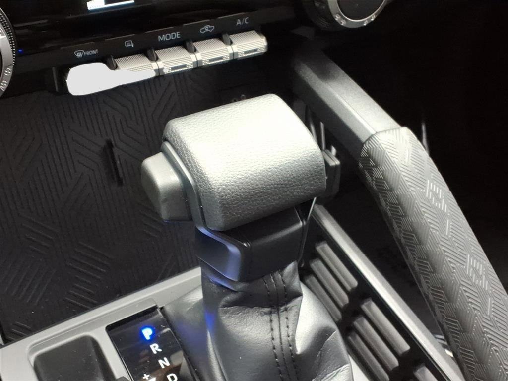 Used 2024 Toyota Tacoma SR image 24