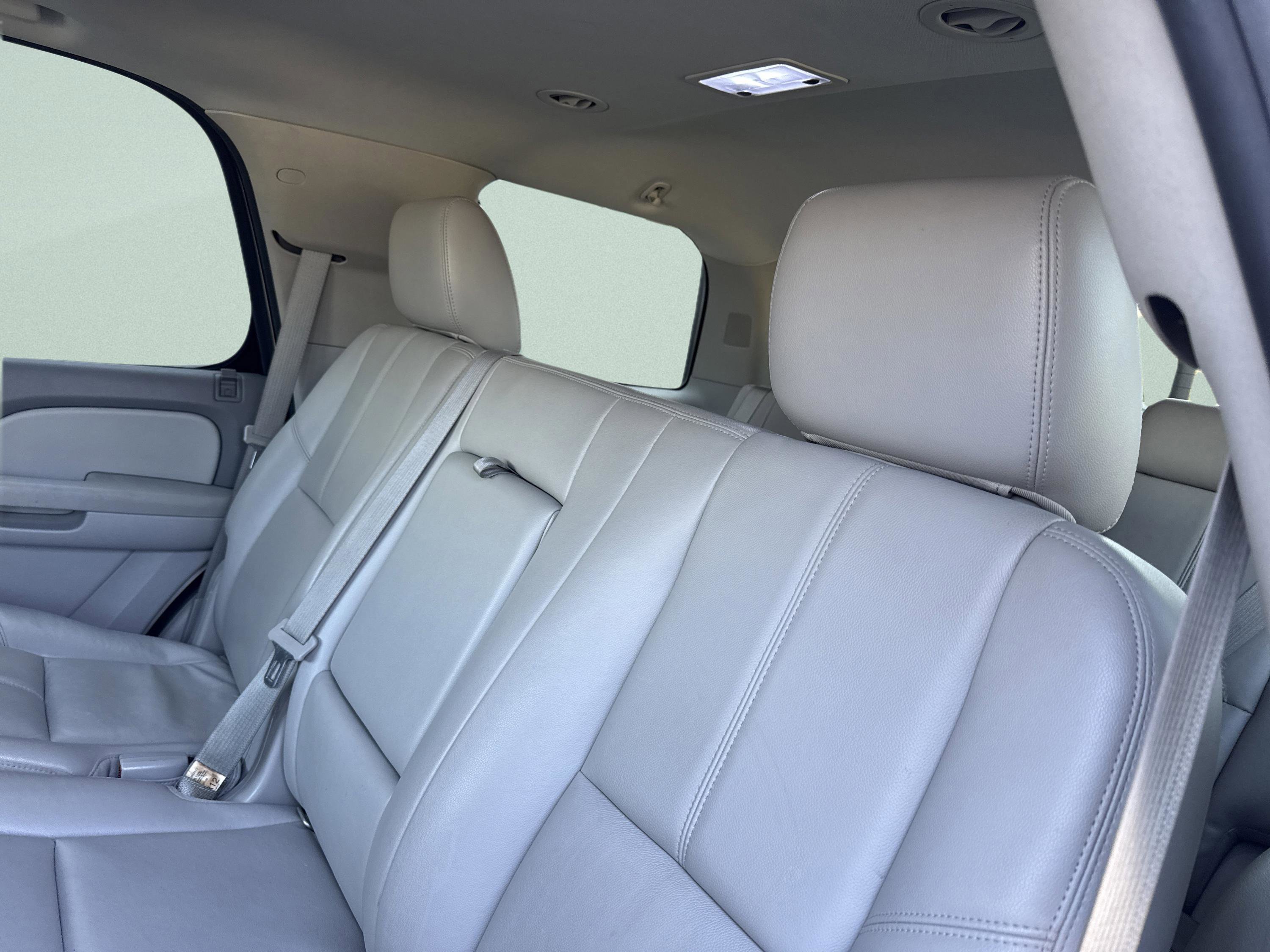 Used 2013 Chevrolet Tahoe LT w/ Luxury Package image 24