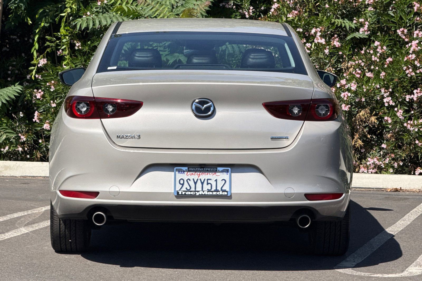 Certified 2025 MAZDA MAZDA3 s FWD image 6