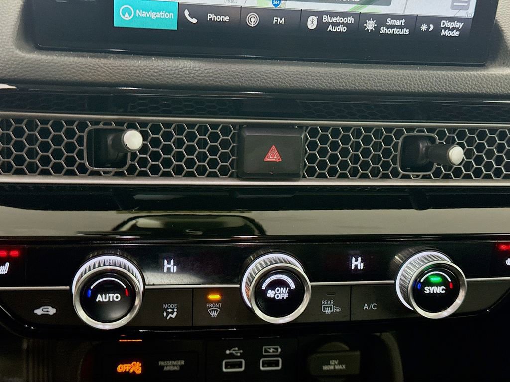 Used 2022 Honda Civic Touring image 15