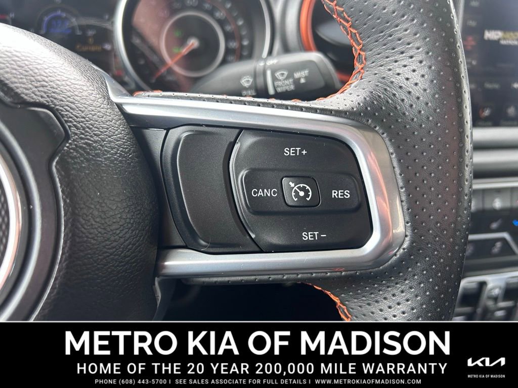 Used 2023 Jeep Gladiator Mojave w/ Cold Weather Group image 16