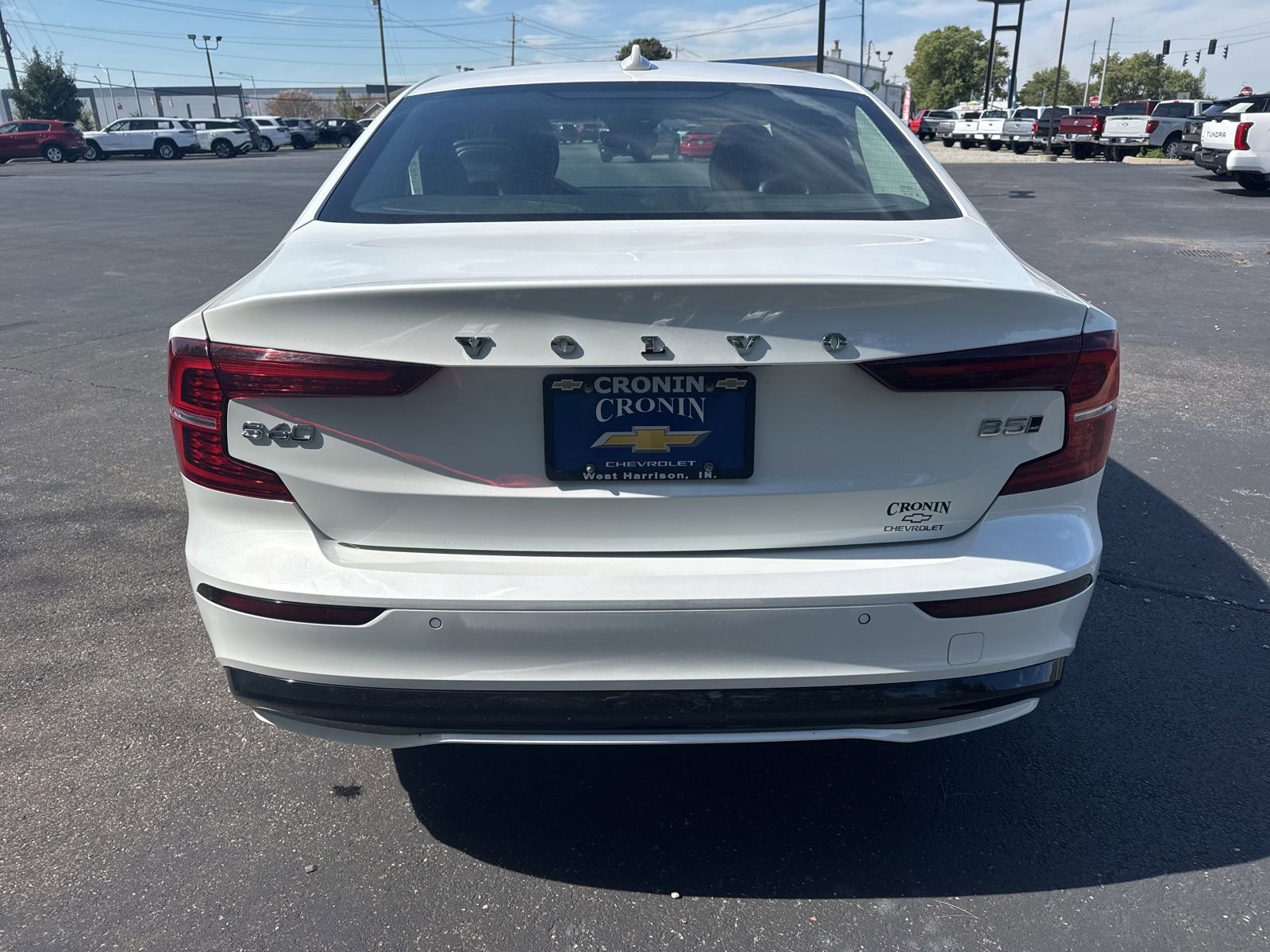 Used 2024 Volvo S60 B5 Plus image 8