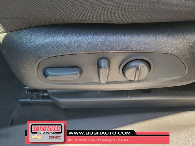 Used 2023 Chevrolet TrailBlazer LT FWD image 17