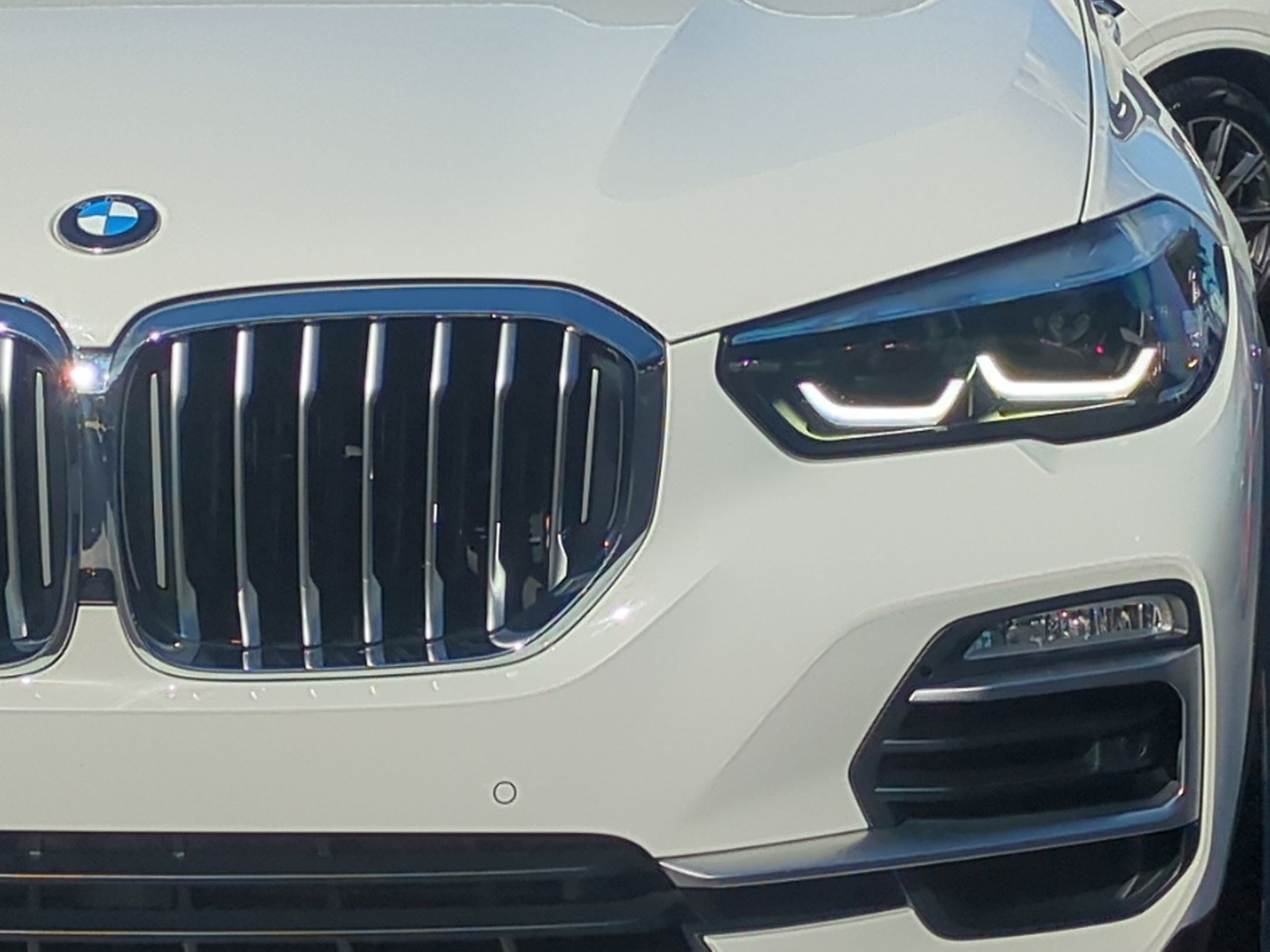 Used 2019 BMW X5 xDrive40i w/ Convenience Package AWD/4WD image 6