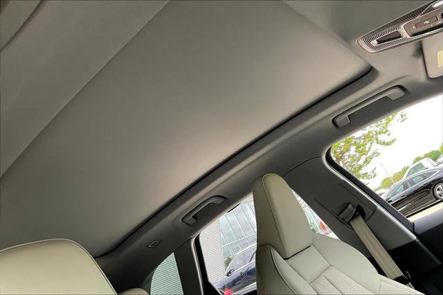 Used 2025 Audi Q5 Premium Plus w/ Premium Plus AWD/4WD image 14