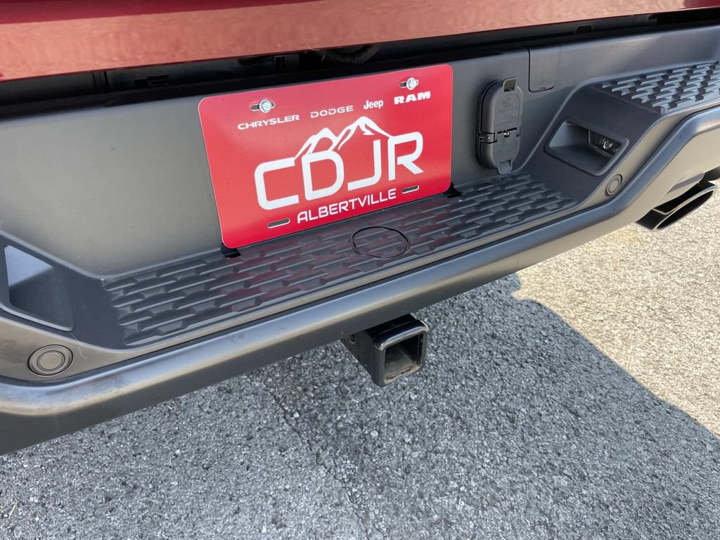 Used 2025 RAM 1500 Warlock AWD/4WD image 18