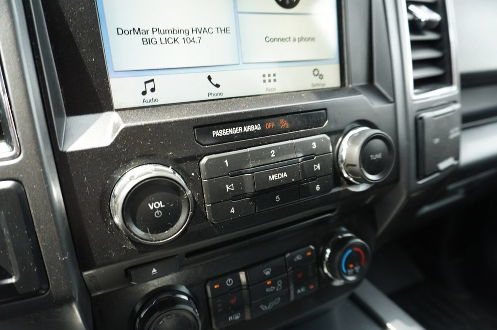Used 2018 Ford F150 XLT w/ Equipment Group 302A Luxury AWD/4WD image 17