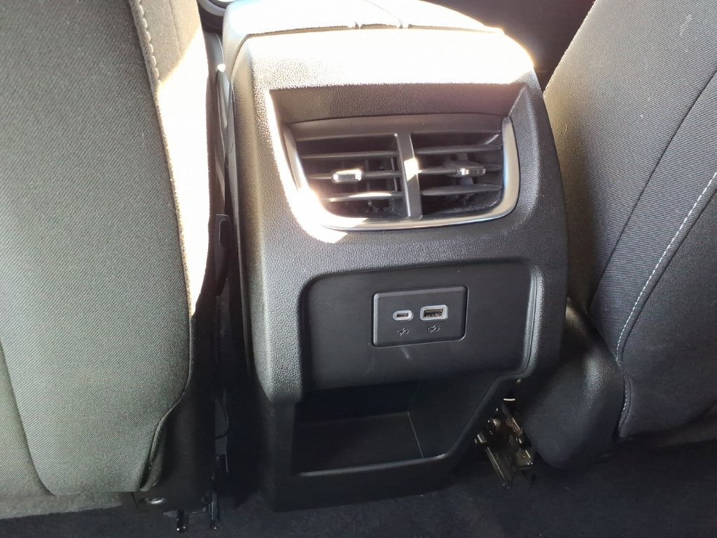 Used 2023 Chevrolet Blazer LT w/ Midnight/Sport Edition FWD image 13