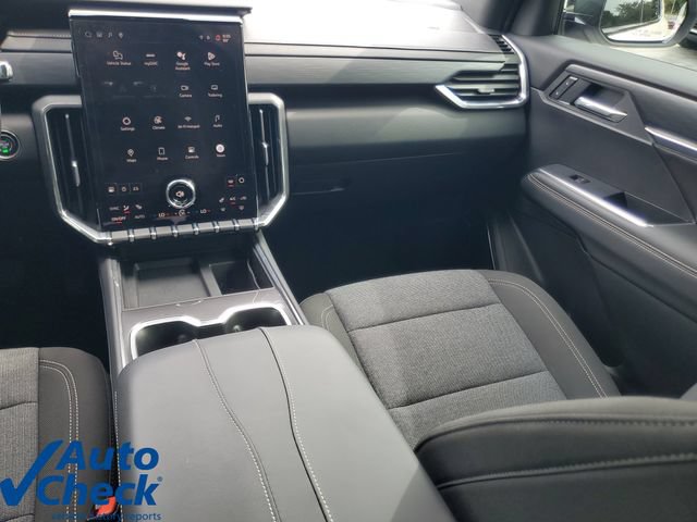 Used 2025 GMC Acadia Elevation w/ Black Edition FWD image 17