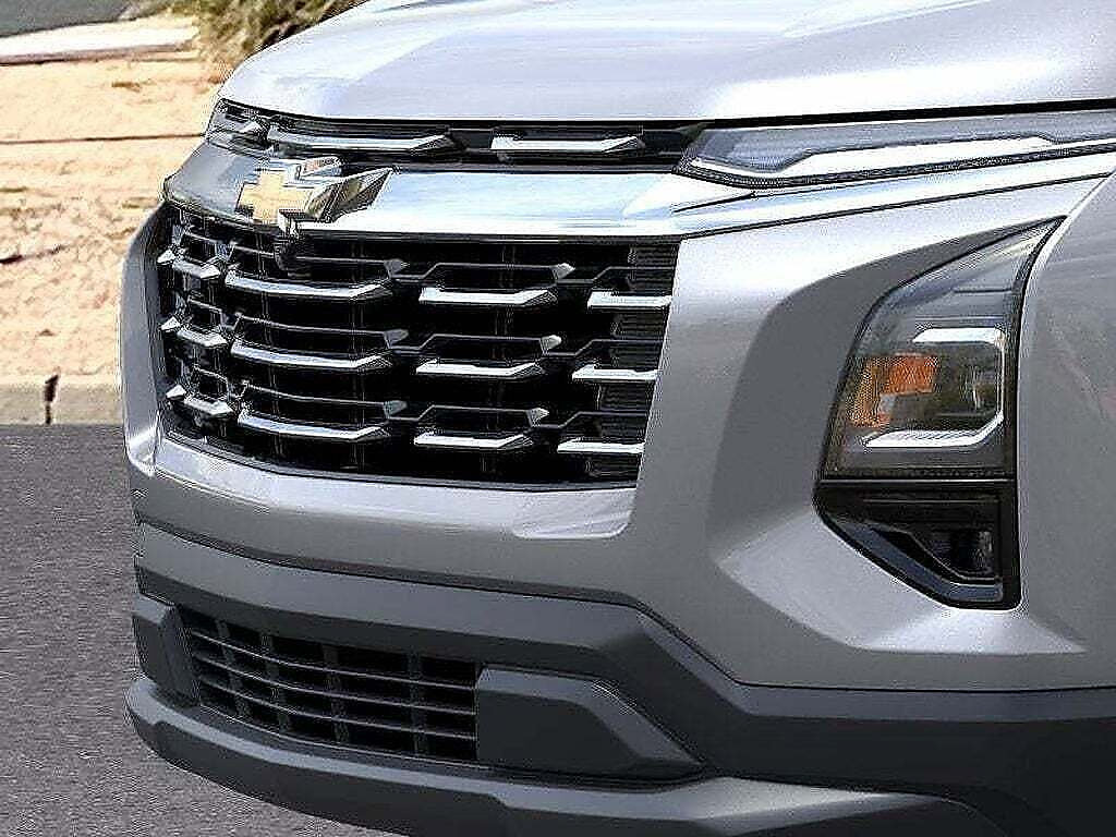 New 2026 Chevrolet Equinox LT w/ Convenience Package II FWD image 13