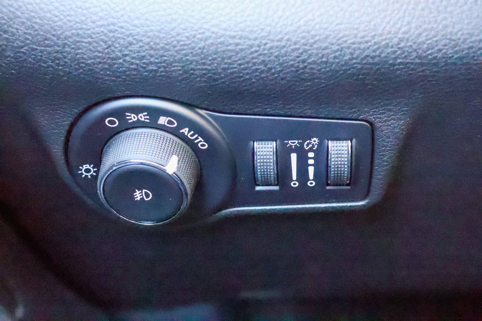 New 2026 Jeep Compass Trailhawk image 29