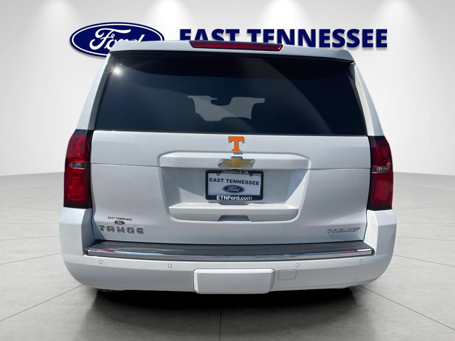 Used 2020 Chevrolet Tahoe Premier w/ 6.2L Performance Package AWD/4WD image 4