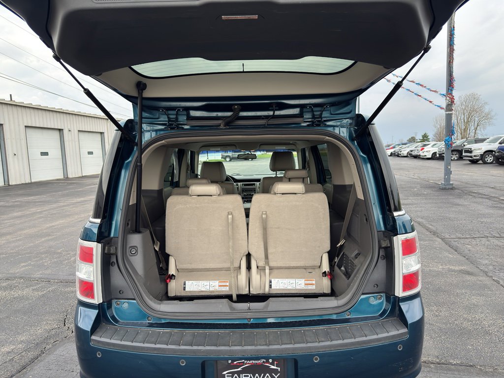 Used 2011 Ford Flex SEL w/ Rapid Spec Order Code image 17