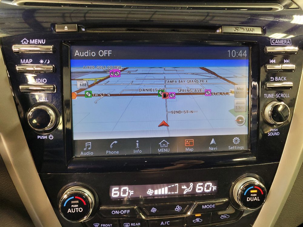 Used 2018 Nissan Murano SV FWD image 25