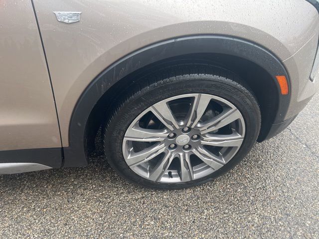 Certified 2023 Cadillac XT4 Premium Luxury image 11