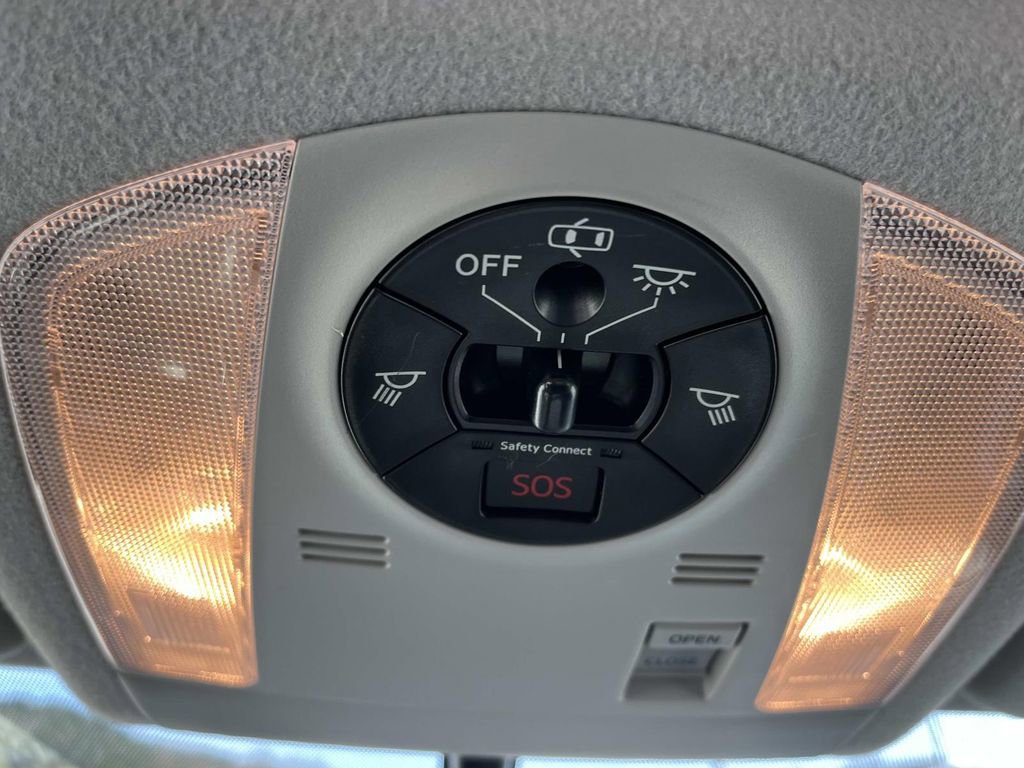 Used 2010 Toyota Prius Two image 17