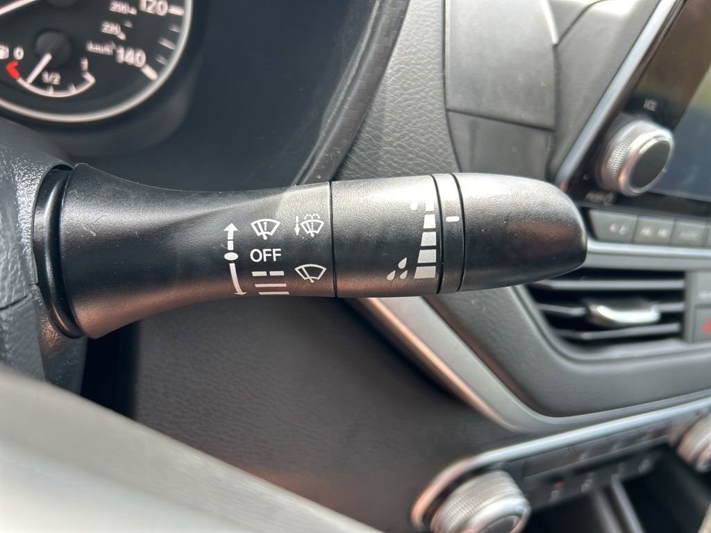 Used 2020 Nissan Altima 2.5 S image 29