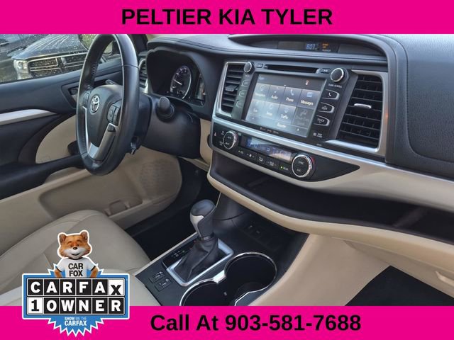 Used 2017 Toyota Highlander XLE image 15