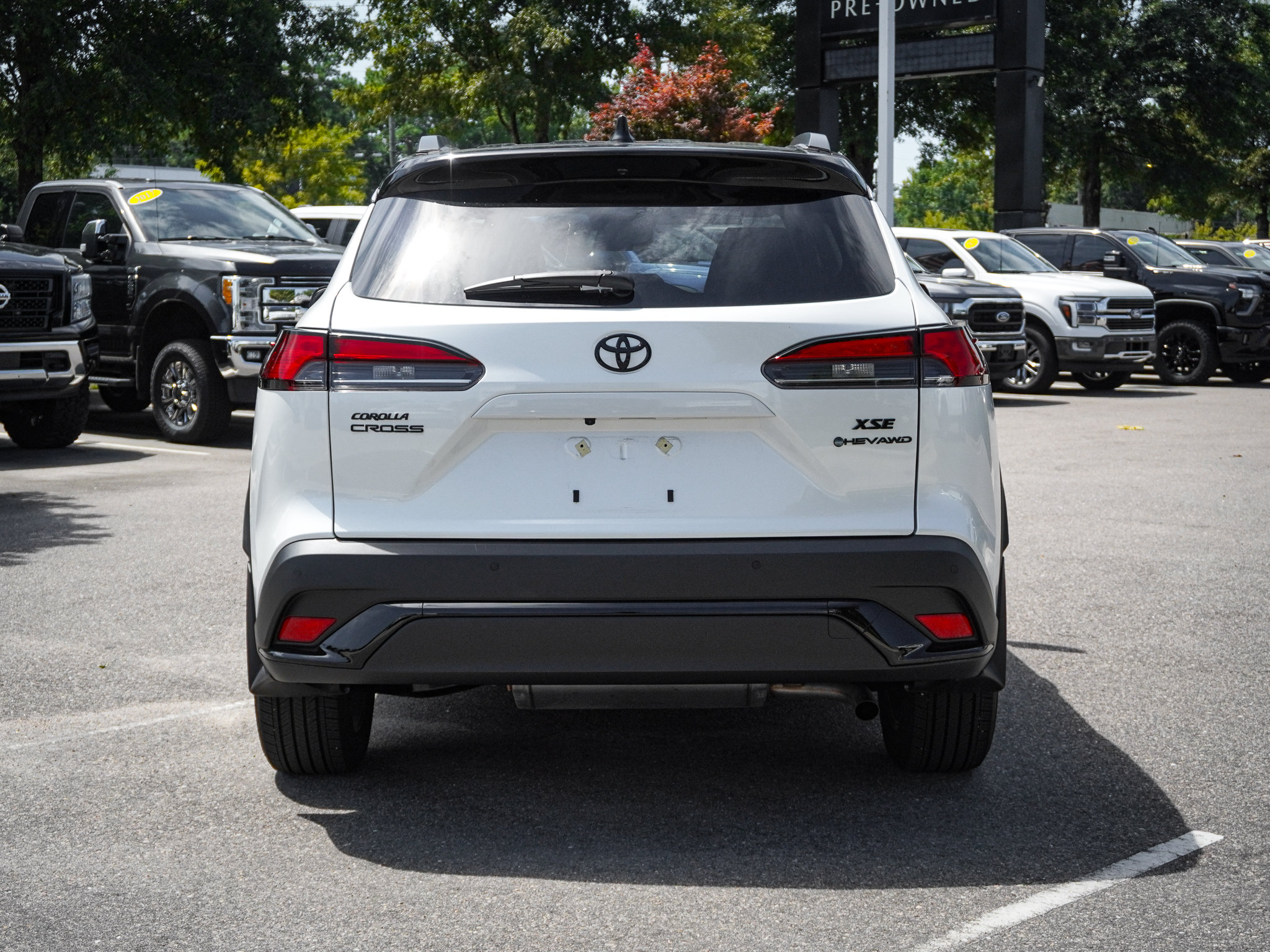 Used 2026 Toyota Corolla Cross AWD Hybrid w/ Convenience Package image 9