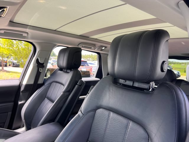 Used 2018 Land Rover Range Rover Sport HSE AWD/4WD image 14