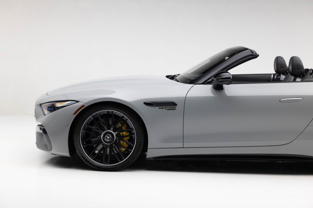 Used 2022 Mercedes-Benz SL 63 AMG 4MATIC image 37