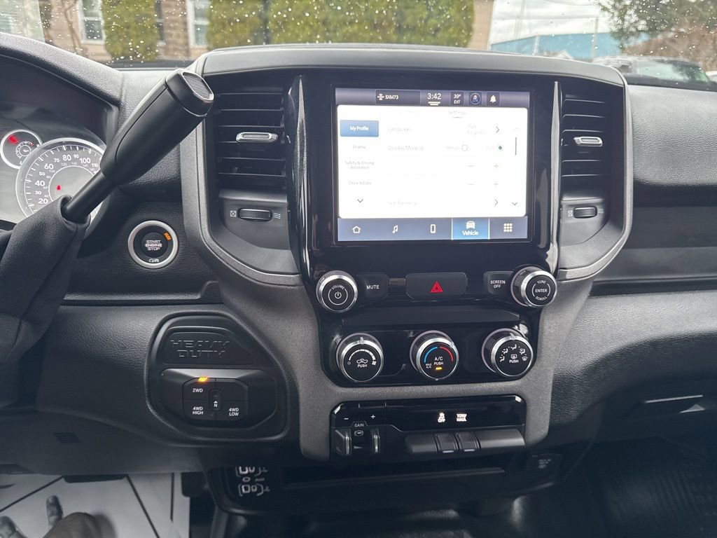 Used 2025 RAM 2500 Tradesman w/ Chrome Appearance Group image 5