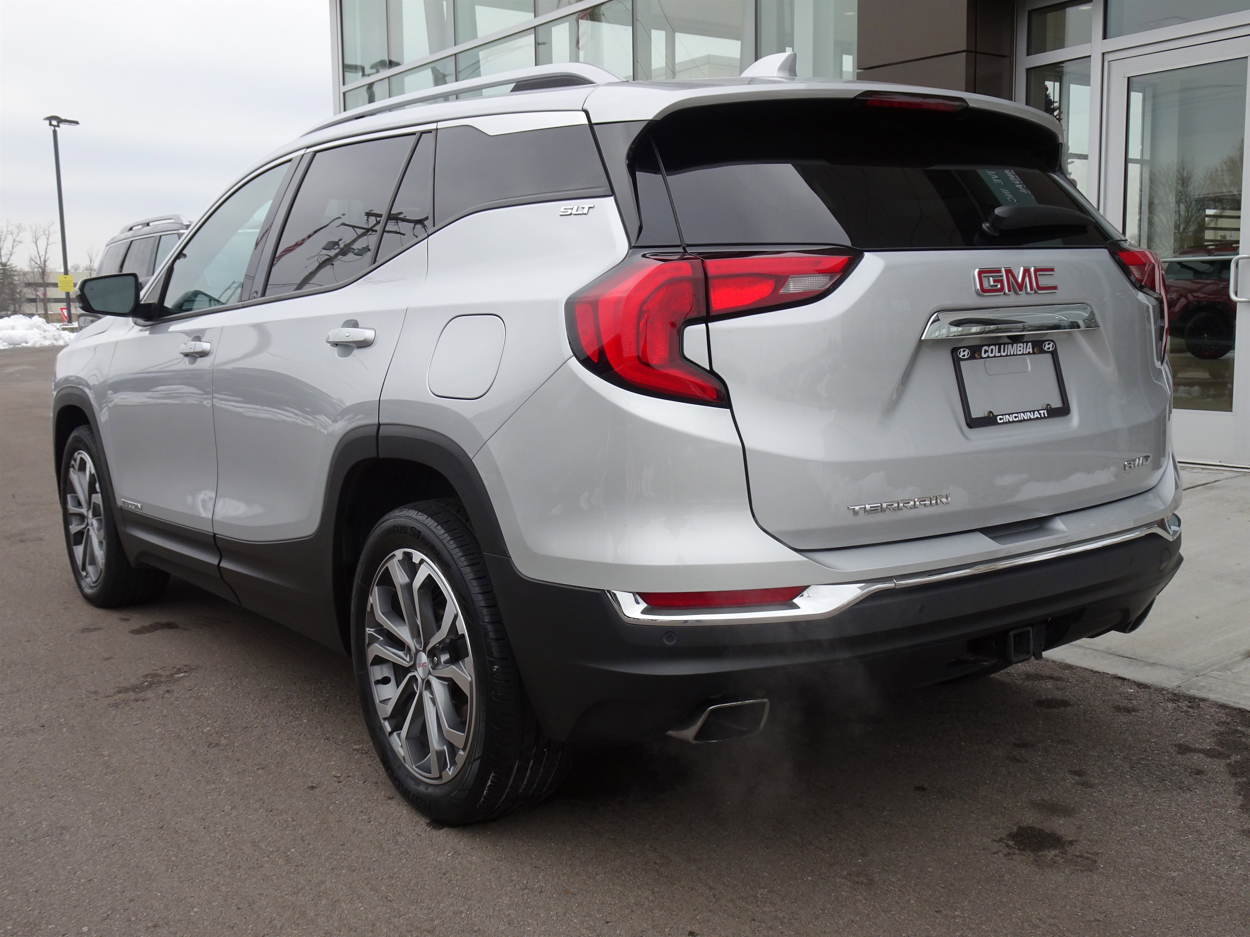 Used 2018 GMC Terrain SLT w/ Preferred Package image 3