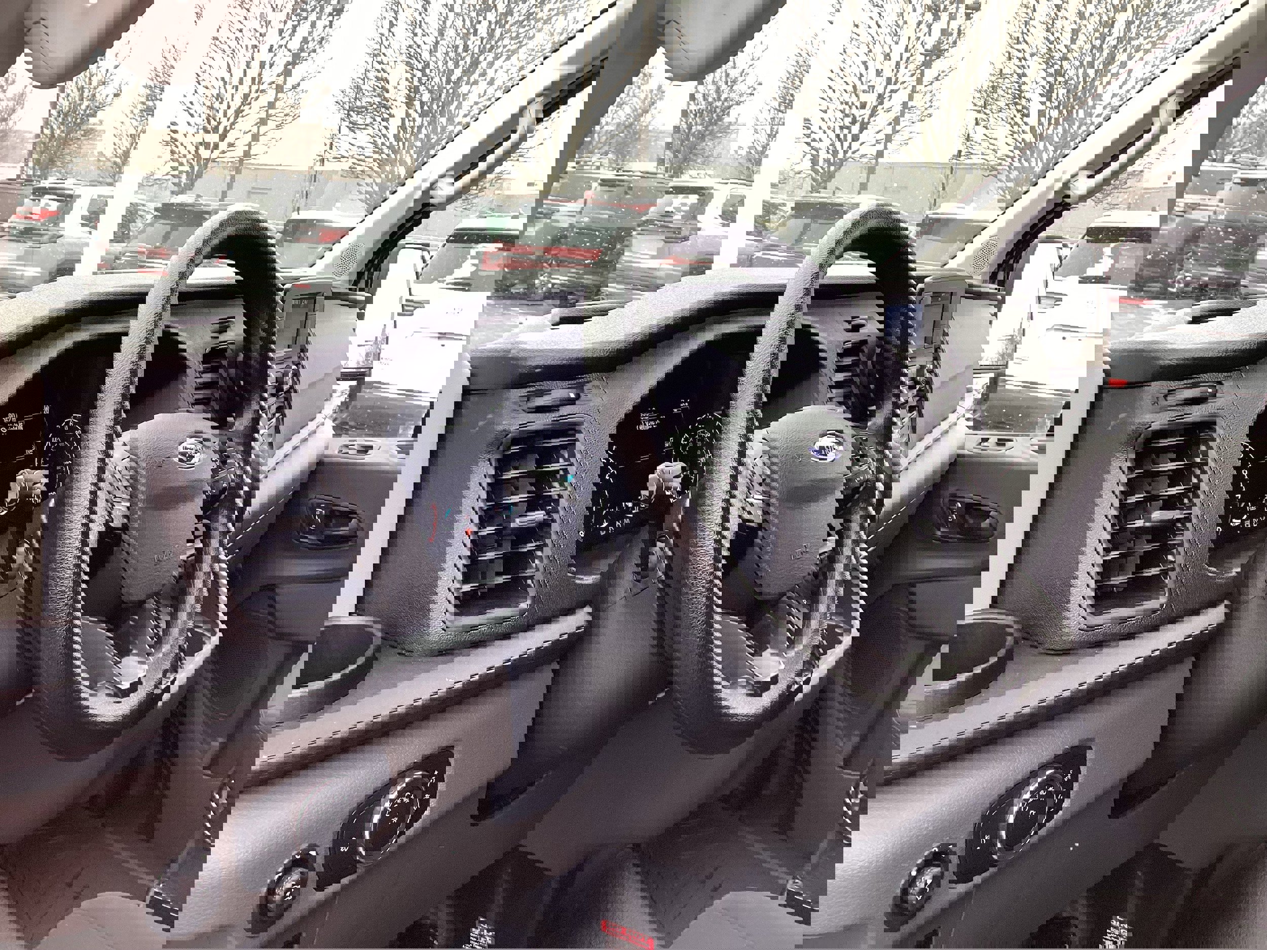 Used 2024 Ford Transit 250 Low Roof w/ Exterior Upgrade Package image 11