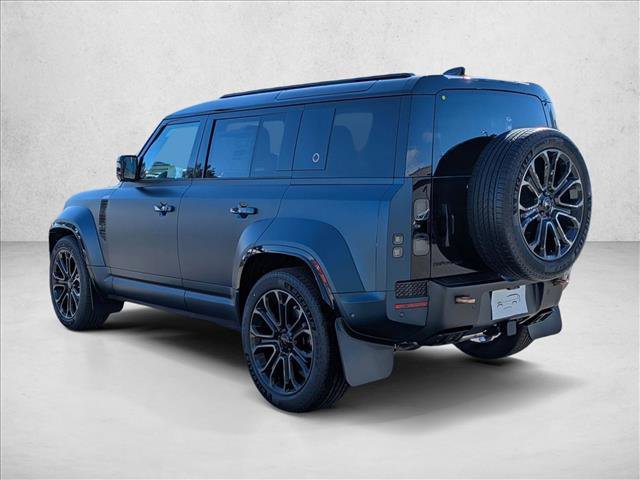 New 2026 Land Rover Defender 110 OCTA image 9