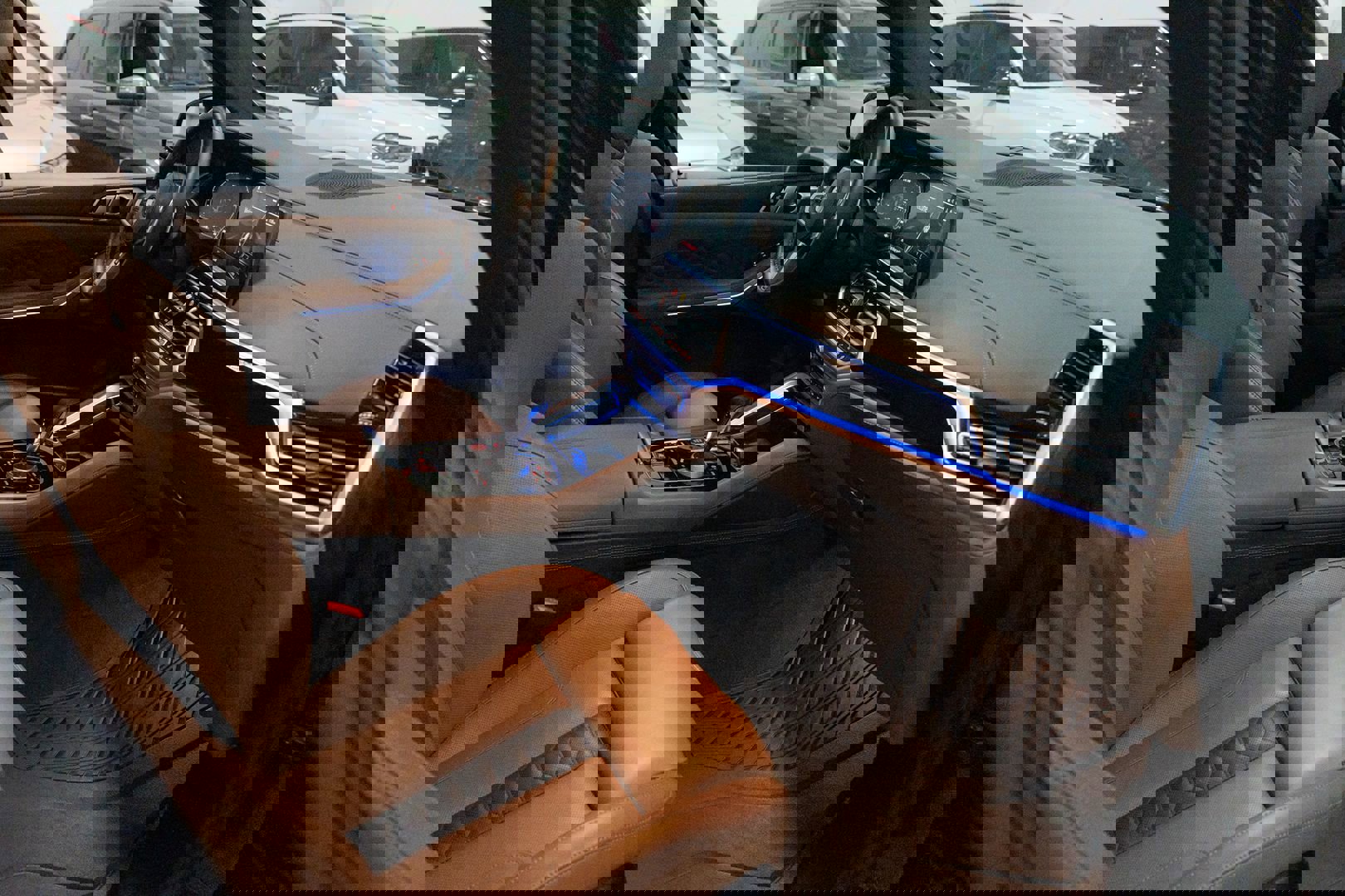 Used 2022 BMW X5 M w/ Competition Package 2 image 36