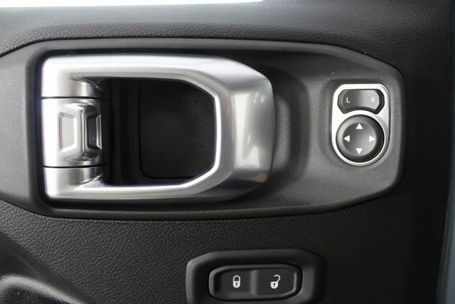 New 2026 Jeep Gladiator Willys image 14