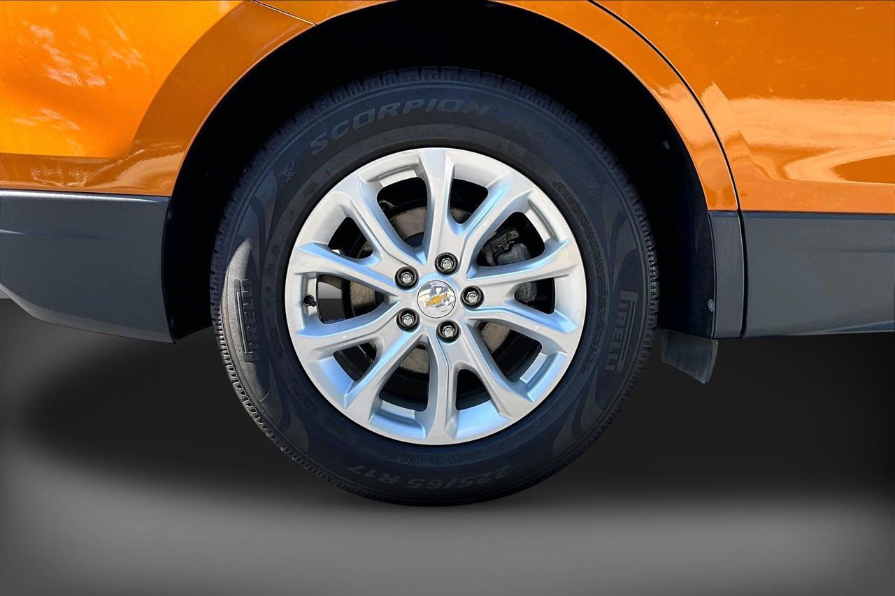 Used 2019 Chevrolet Equinox LT AWD/4WD image 34