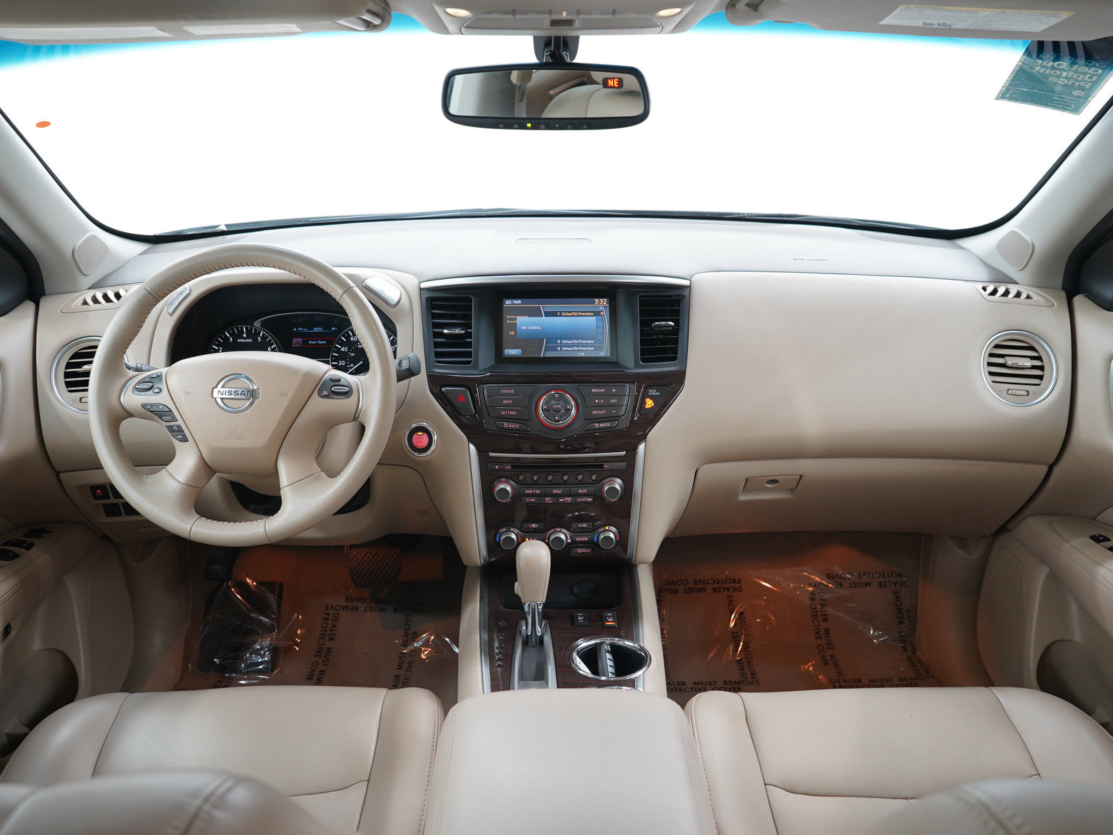 Used 2014 Nissan Pathfinder SL w/ SL Premium Package AWD/4WD image 18