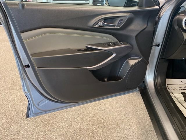 Certified 2025 Chevrolet Trax ACTIV w/ Driver Confidence Package image 25