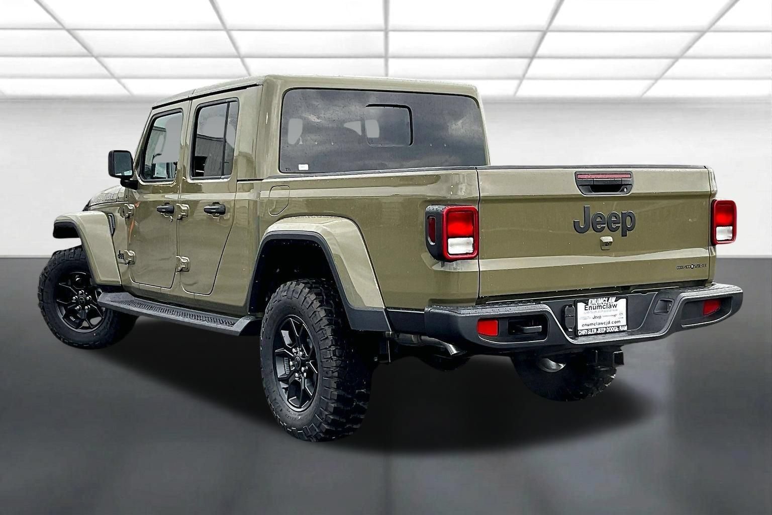 New 2025 Jeep Gladiator Sport AWD/4WD image 3