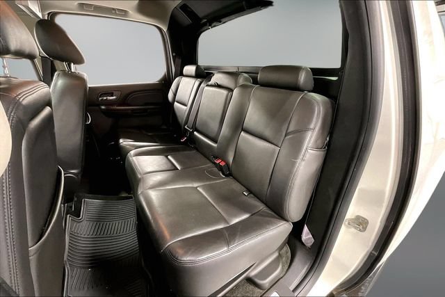 Used 2013 Cadillac Escalade EXT Premium AWD/4WD image 23