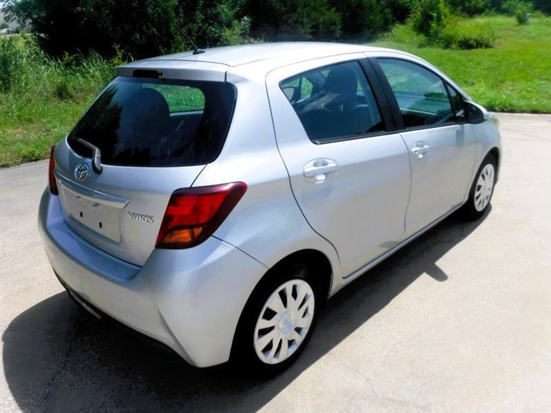 Used 2015 Toyota Yaris L FWD image 6