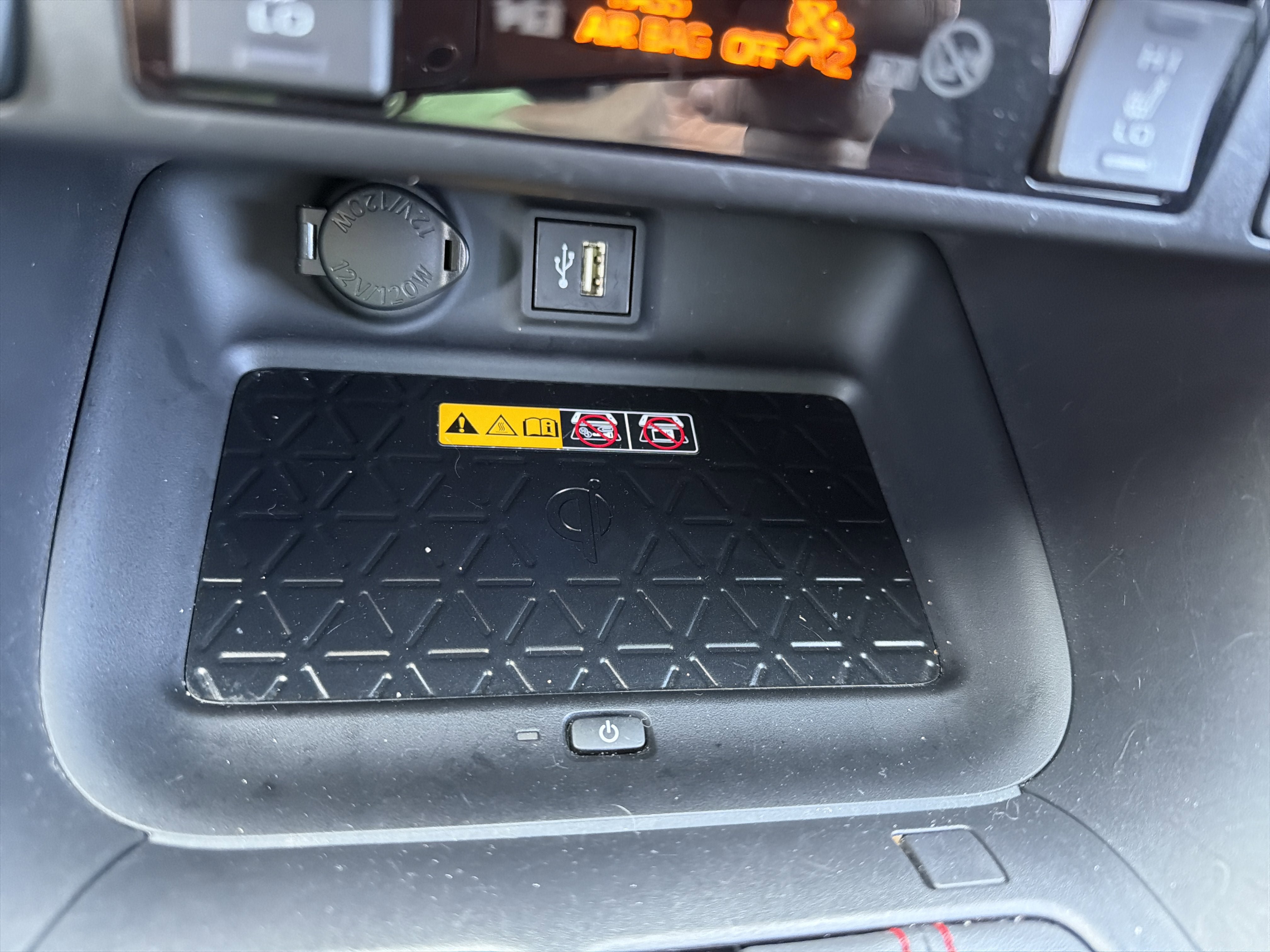 Used 2023 Toyota RAV4 XSE w/ Weather Package AWD/4WD image 23