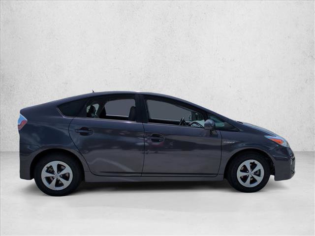 Used 2015 Toyota Prius Two FWD image 4