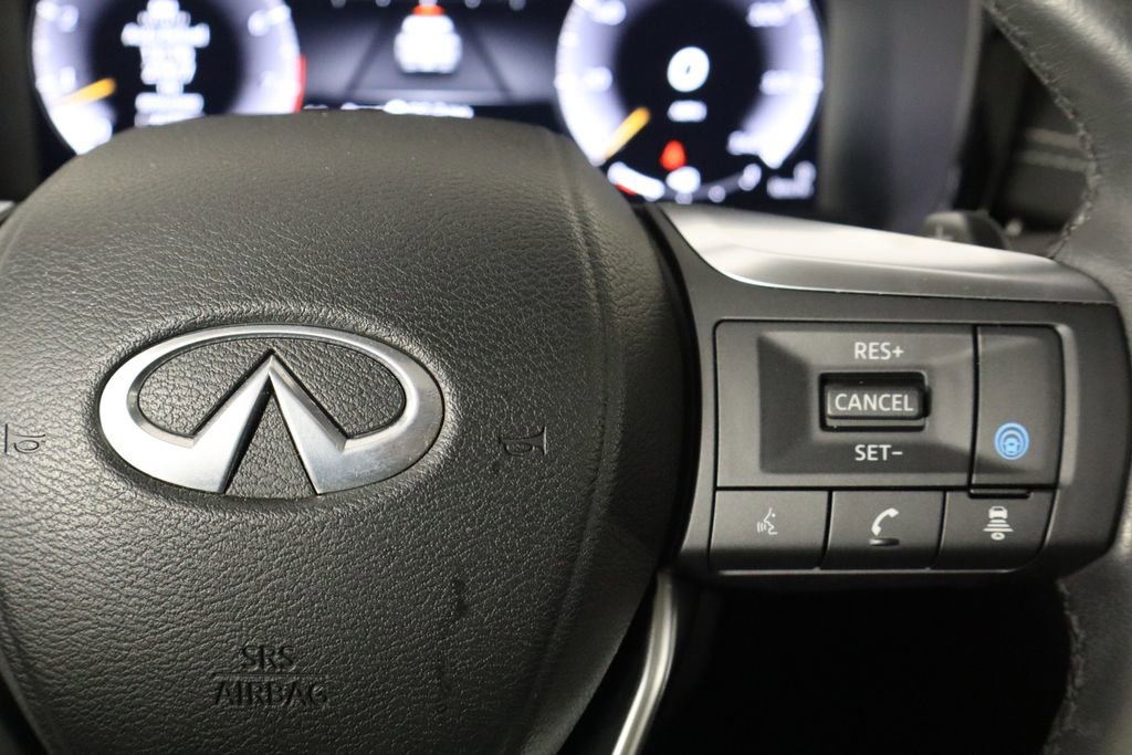 Used 2023 INFINITI QX60 Luxe image 10