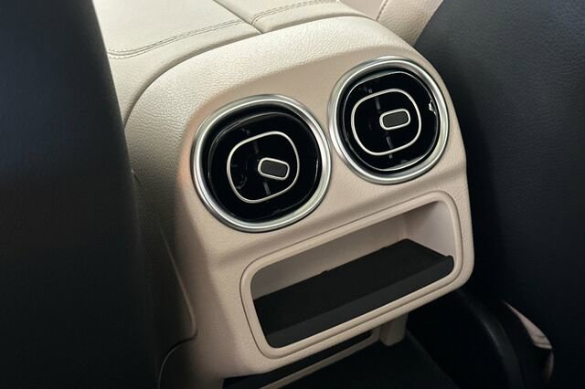 Certified 2024 Mercedes-Benz C 300 Sedan image 15